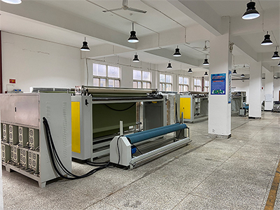 Atelier de production de machines à coudre
