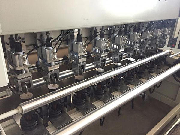Machine ultrason pour le refendage (Grand format)