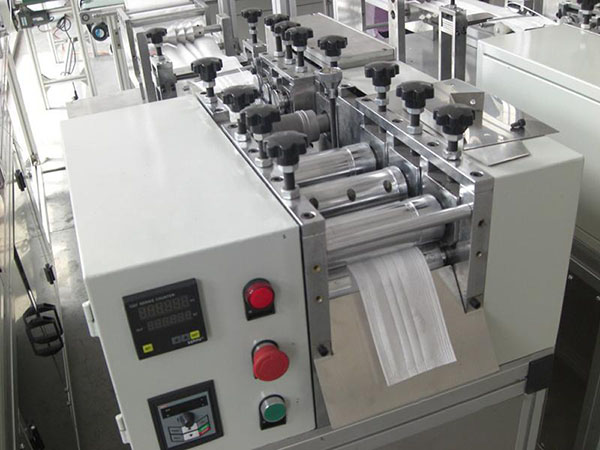 Machine à plisser - pour masque jetable en tissu non tissé