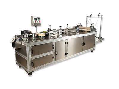 Machine de fabrication de bonnet jetable non tissé